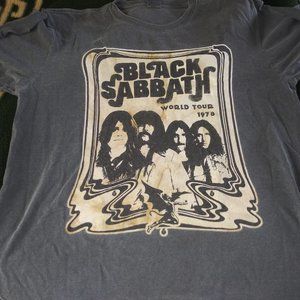 Black Sabbath uni sex tee Size L